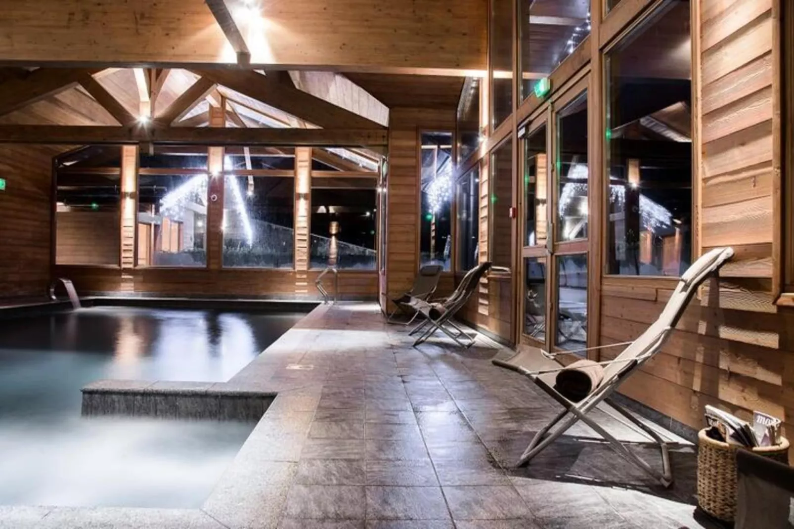 Résidence Les Grandes Alpes****-Zwembad