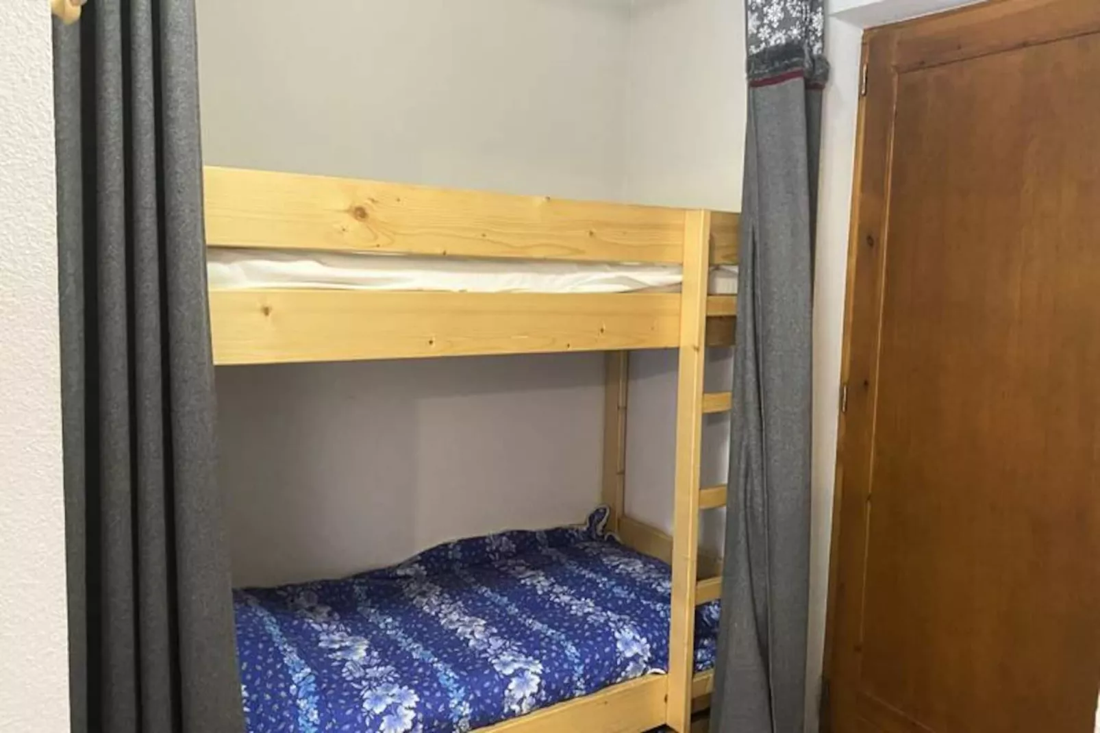 Résidence L'orchidee-Image-tags.