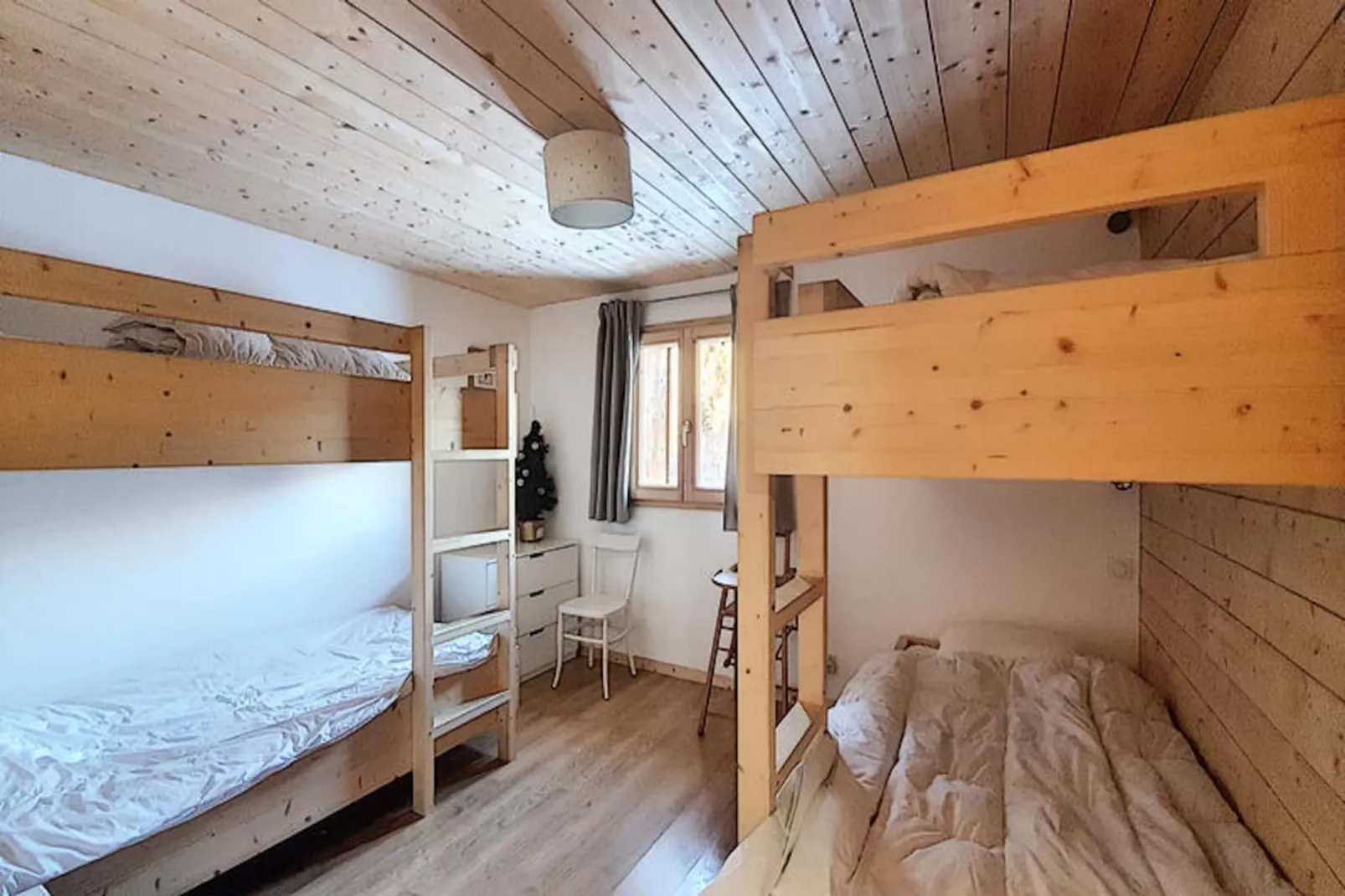 Chalets à Saint Jean d'Aulps-Image-tags.