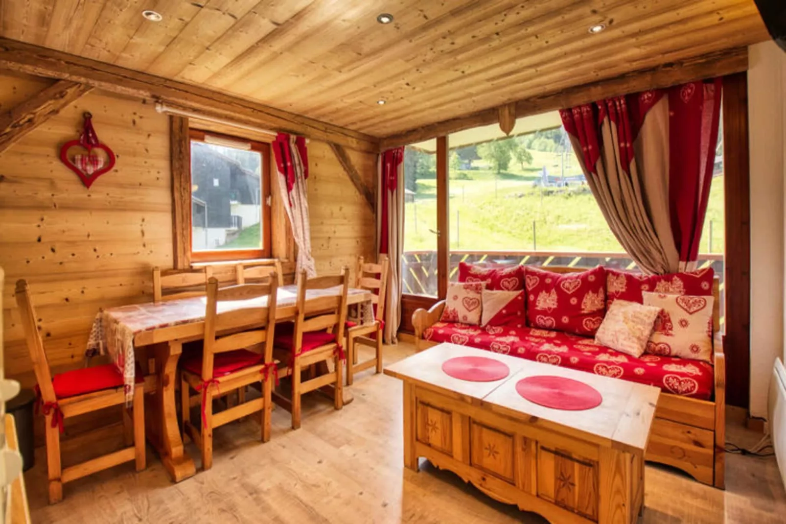 Résidence Jardin Alpin Bat B-Buitenkant zomer