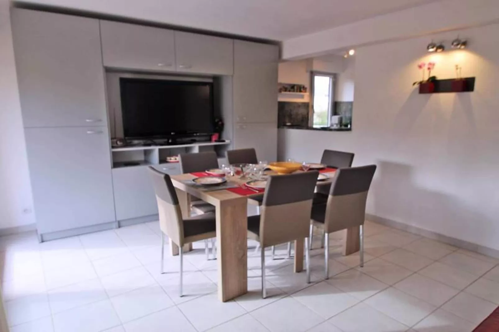 Résidence La Palmeraie Ii-Eetkamer