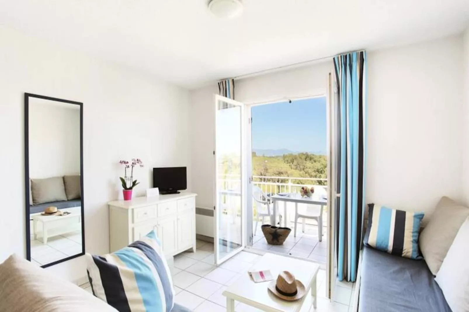 Résidence Odalys Domaine des Eucalyptus***-Image-tags.