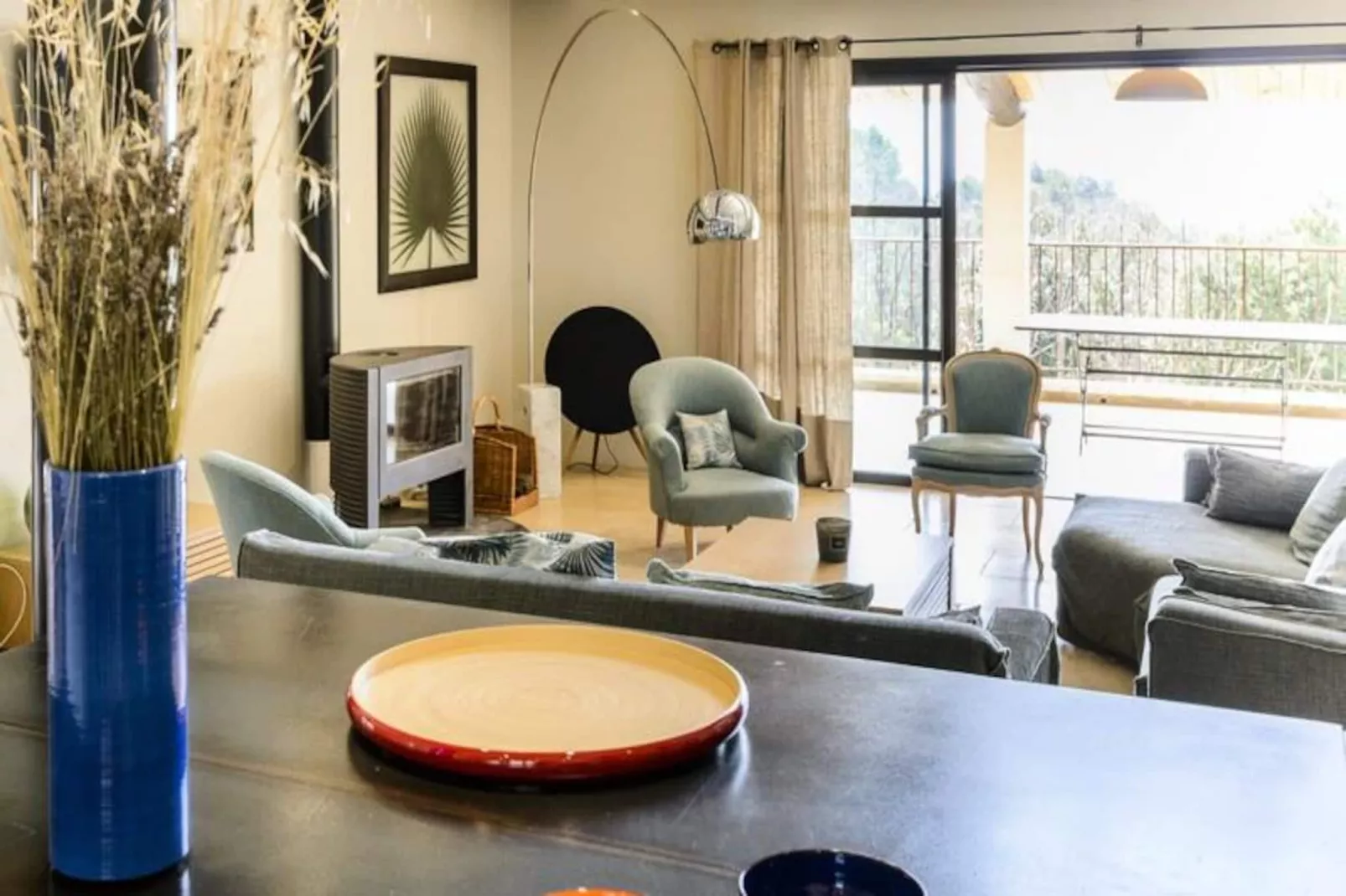 Les Gardis, Votre Refuge Id&eacute;al En Provence.-Image-tags.