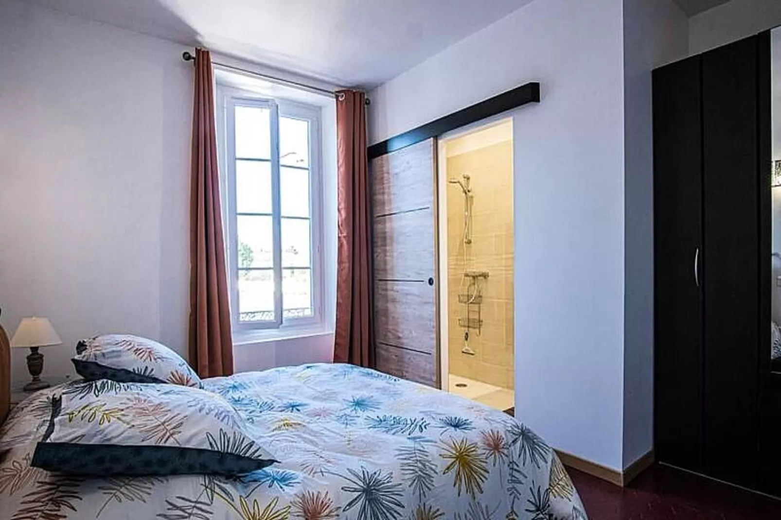 Maison Avec Jardin Proche Du Centre-ville Isle-sur-la-sorgue-Woonkamer