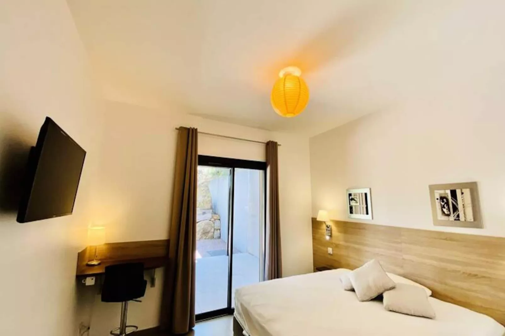 Résidence Rena Bianca-Image-tags.