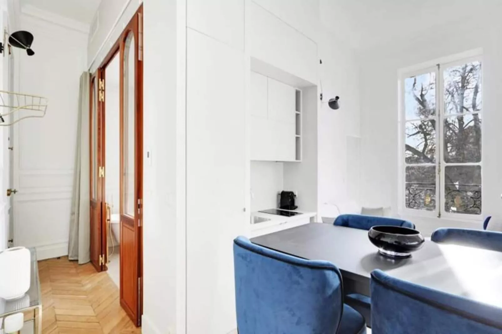 Maison Labruy&egrave;re - Royal Garden Suite-Buitenkant zomer