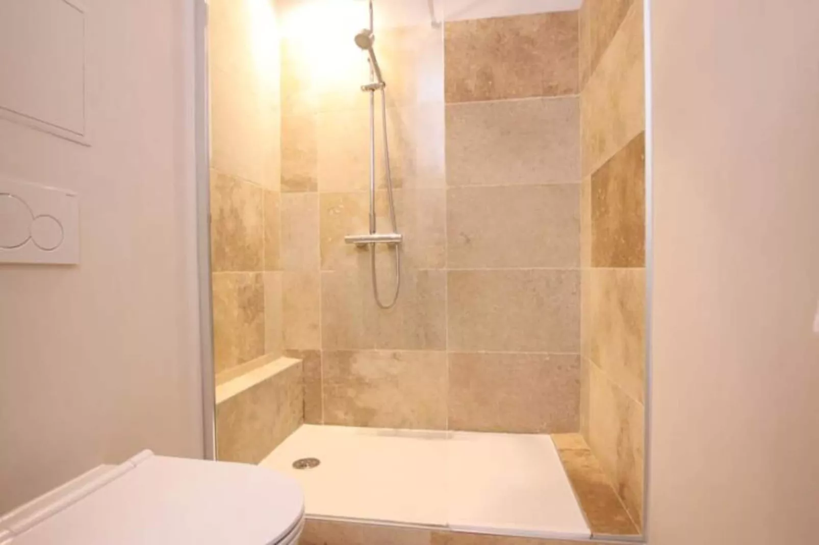 Superbe Appartement Typiquement Bordelais En Hypercentre Pour *4 Personnes*-Buitenkant zomer