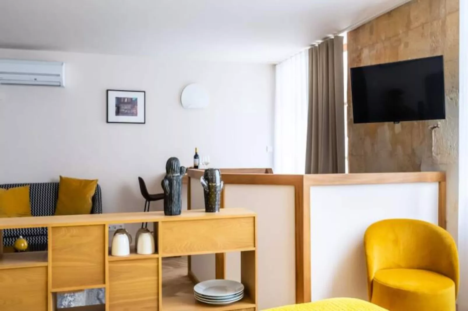 Magnifique Studio Bordelais &agrave La Belle Pierre En Plein Coeur De La Ville-Image-tags.