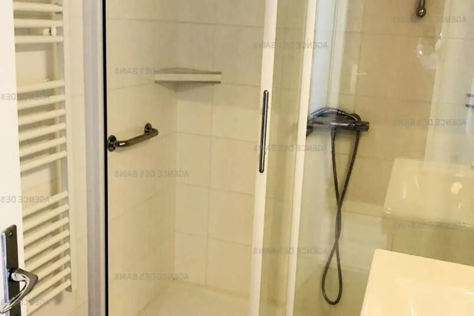 Résidence Le Teychan-Badkamer