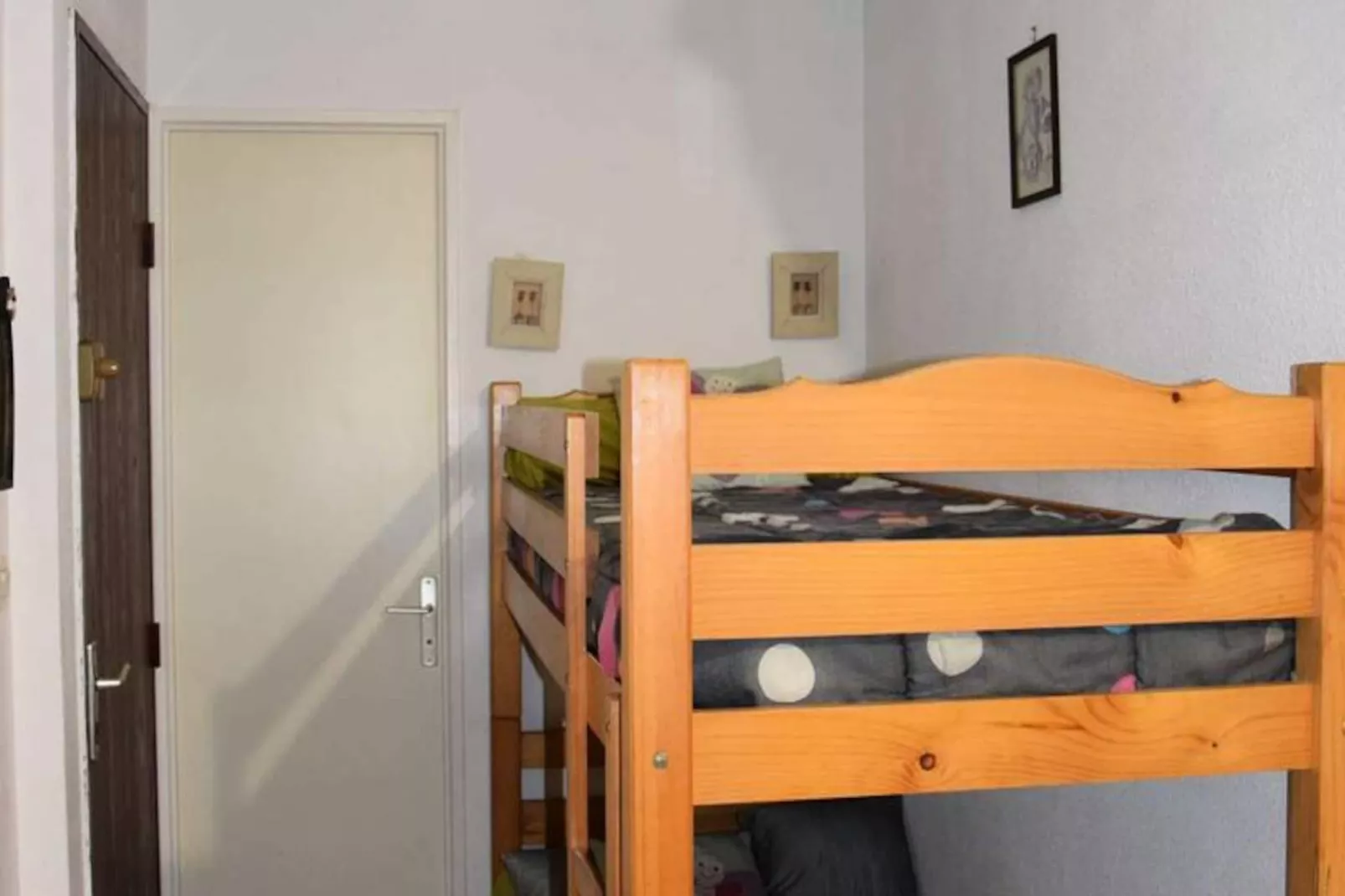 Résidence Clos Des Pins I(rés.-Image-tags.