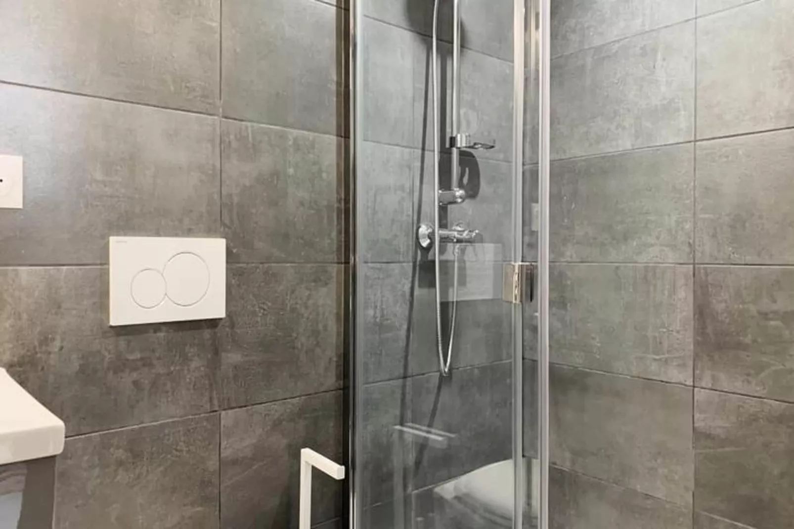 Le Nid Douillet - Studio 🌙-Badkamer