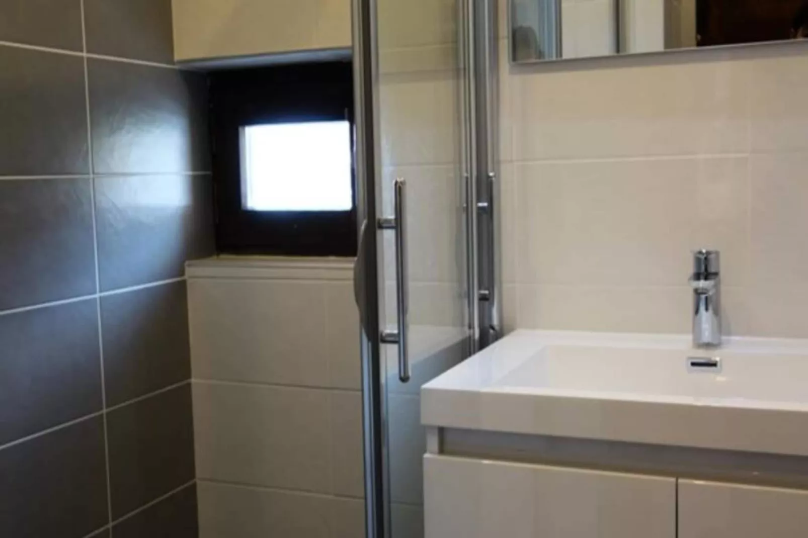 Résidence Rousses-Buitenkant zomer