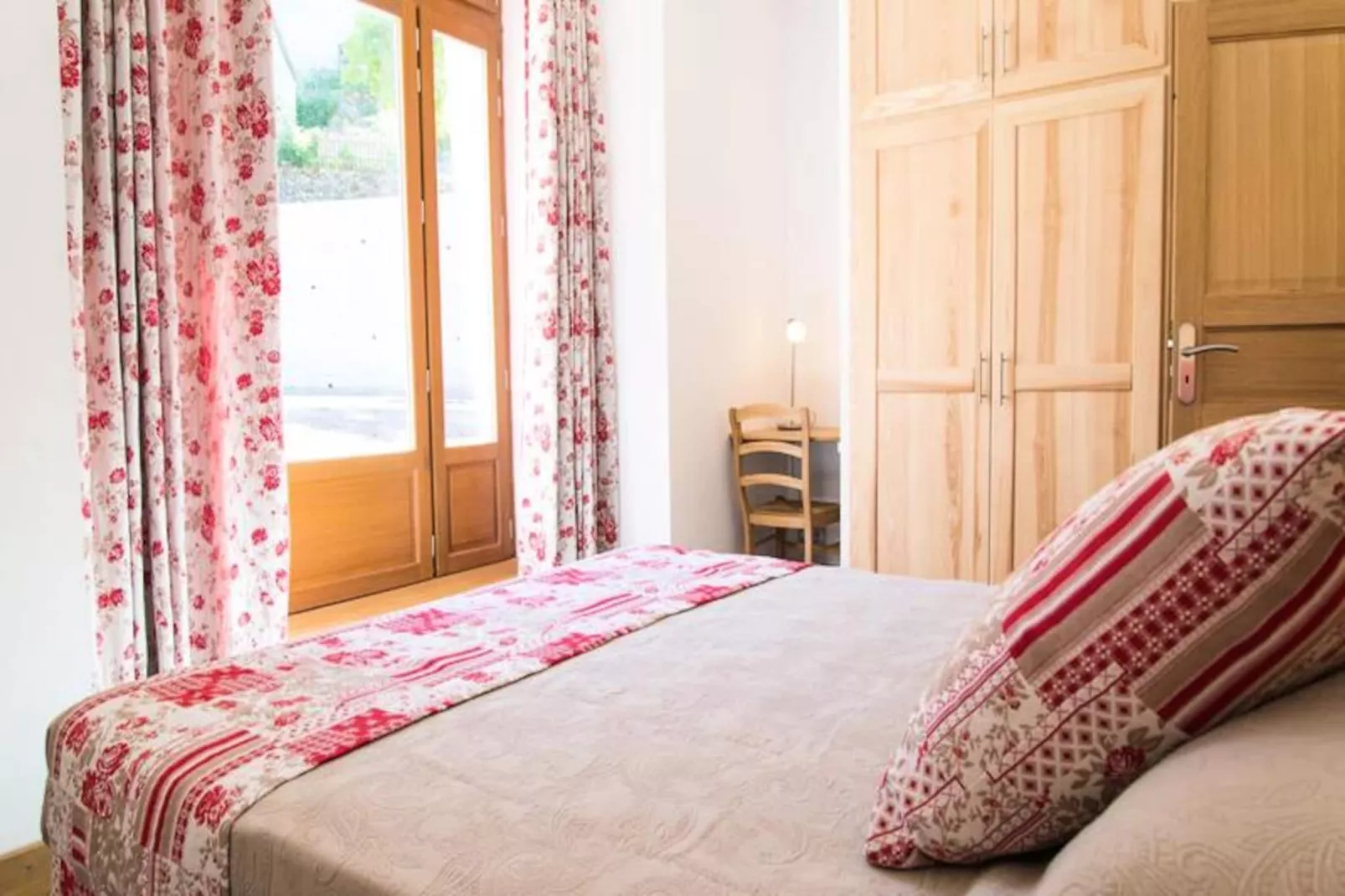 Gîte de France La grange aux roses 4 épis-Image-tags.