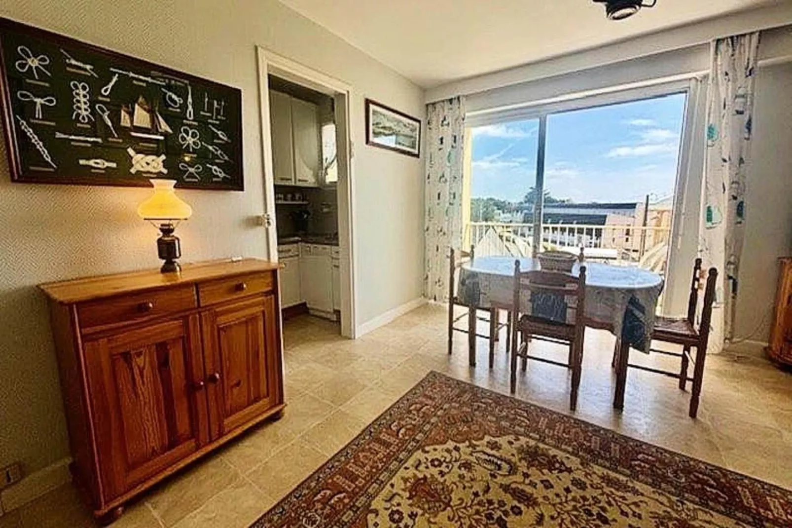 Résidence Kuz Heol-Eetkamer