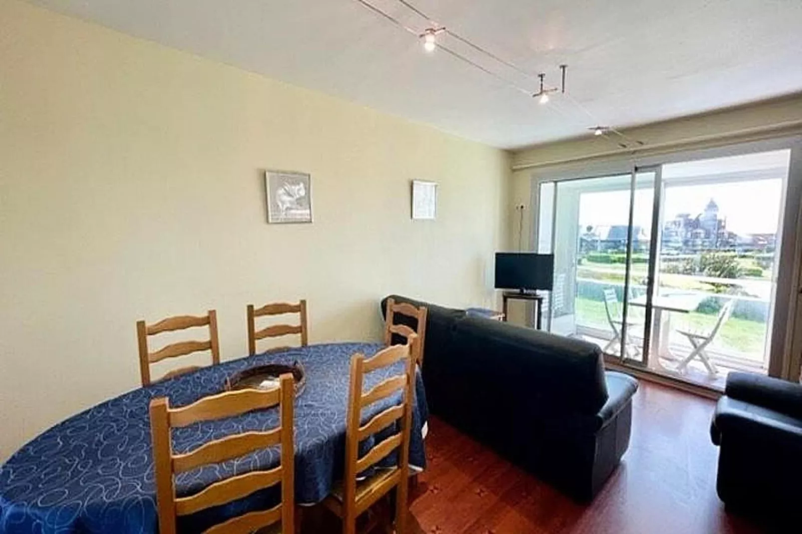 Résidence Les Ondines-Eetkamer