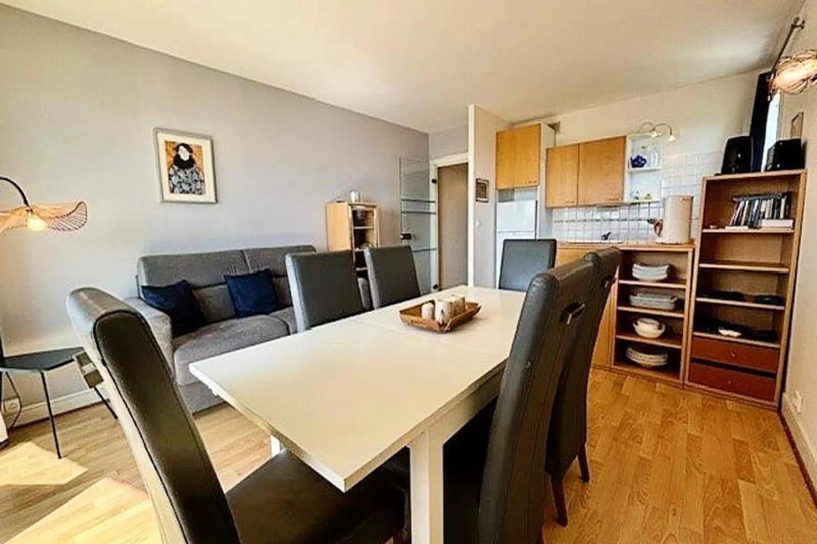 Résidence Les Birvideaux-Eetkamer