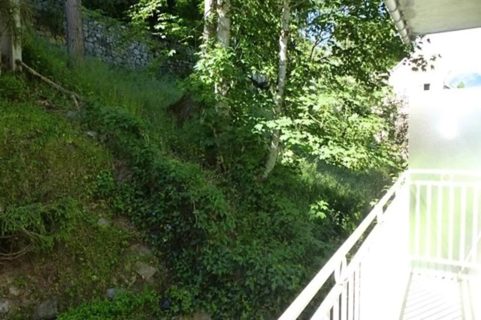 Résidence Astazou-Buitenkant zomer