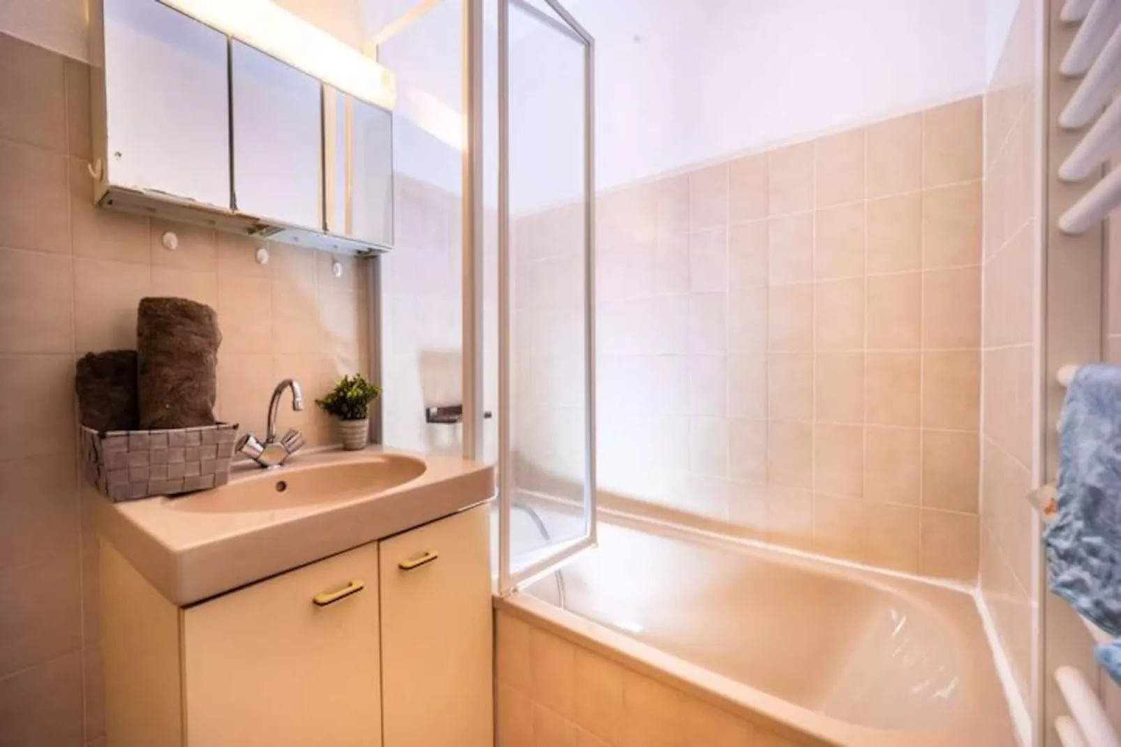 Résidence Aurette:port Bielh-Image-tags.