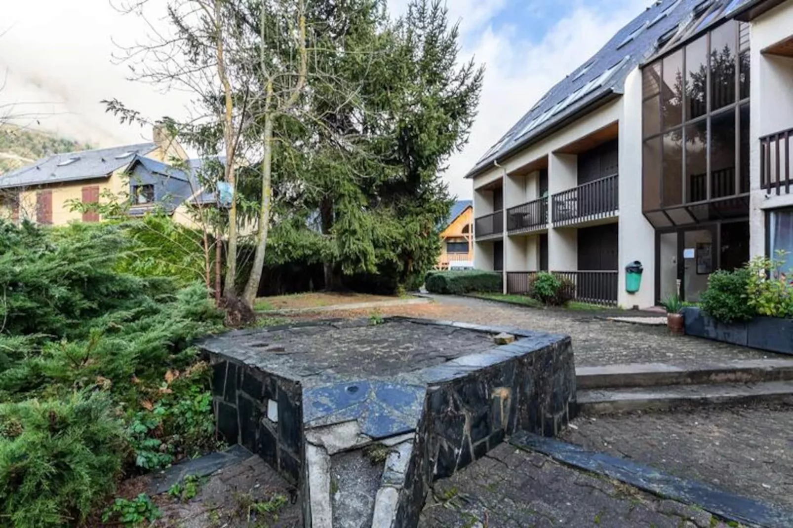 Résidence Pre De Guignan-Image-tags.