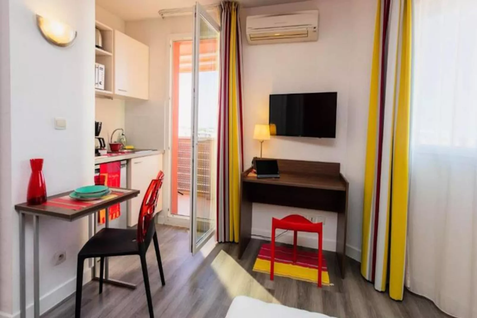 Appart'Hôtel Mer & Golf City Perpignan Centre***-Image-tags.