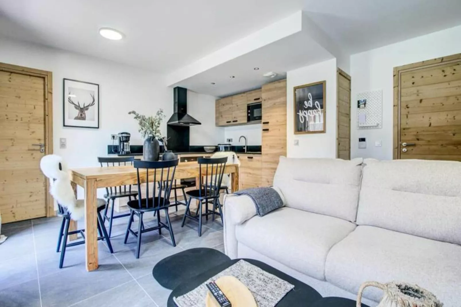 Résidence Echo Du Pleney - Eetkamer