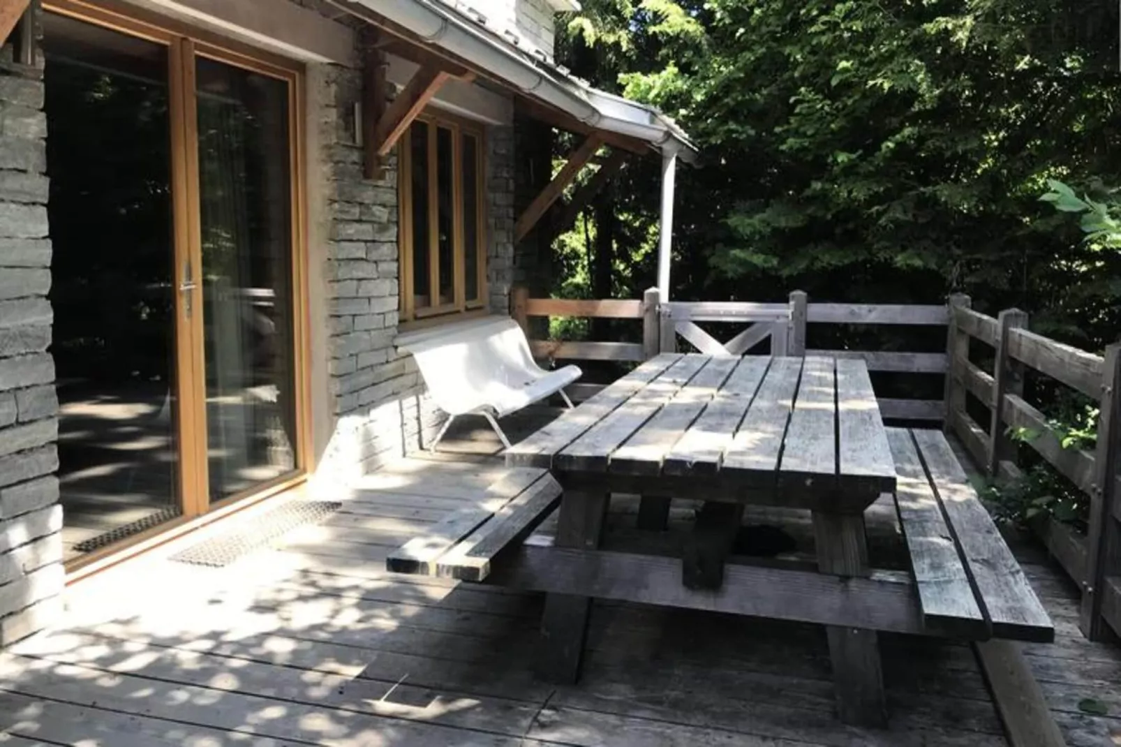 Résidence L' Auberge-Buitenkant zomer