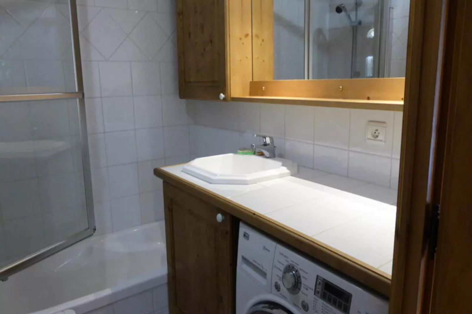 Résidence Les Carlines-Buitenkant zomer