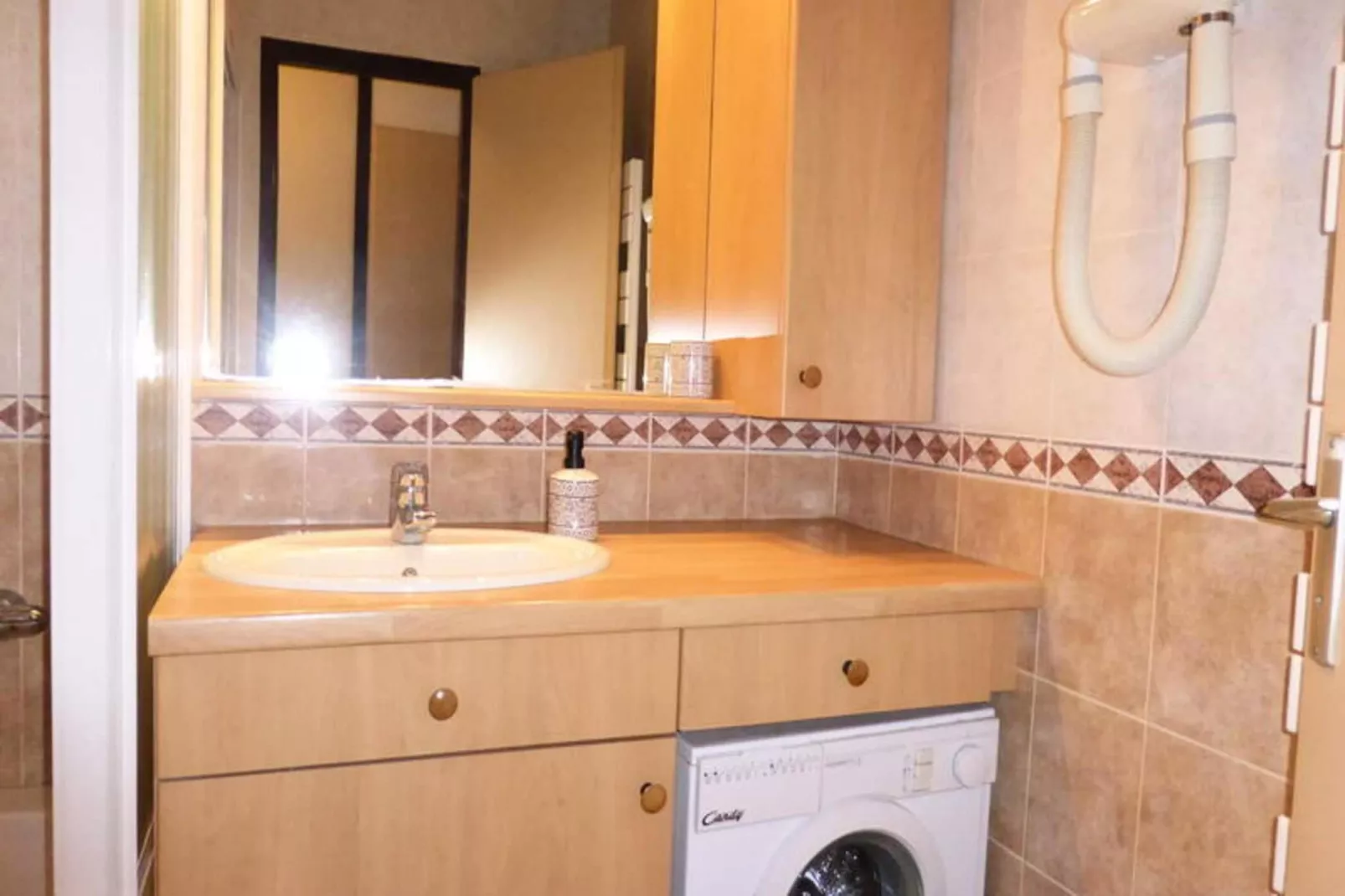 Résidence Bel'aval-Buitenkant zomer