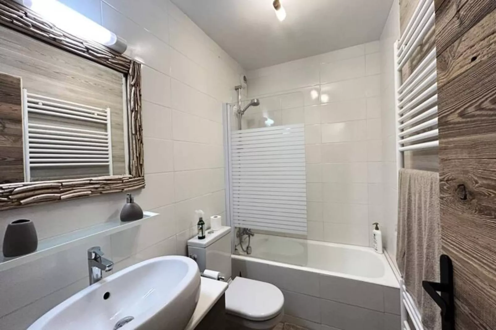 Résidence La Pointe Des Verres-Badkamer