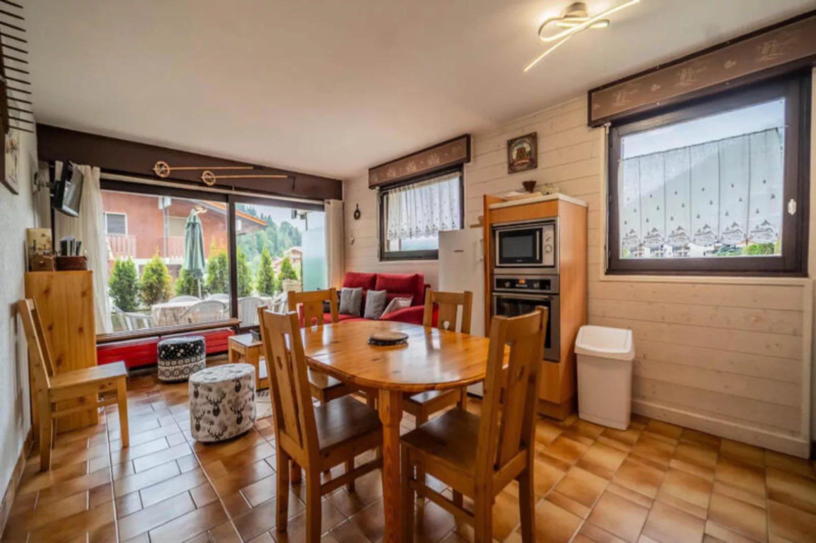 Résidence Granges C-Woonkamer