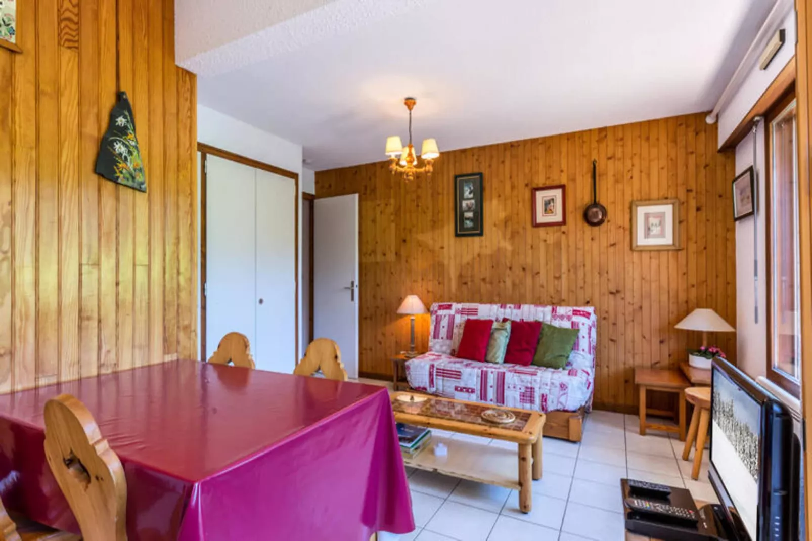 Résidence Nant Soleil A-Woonkamer