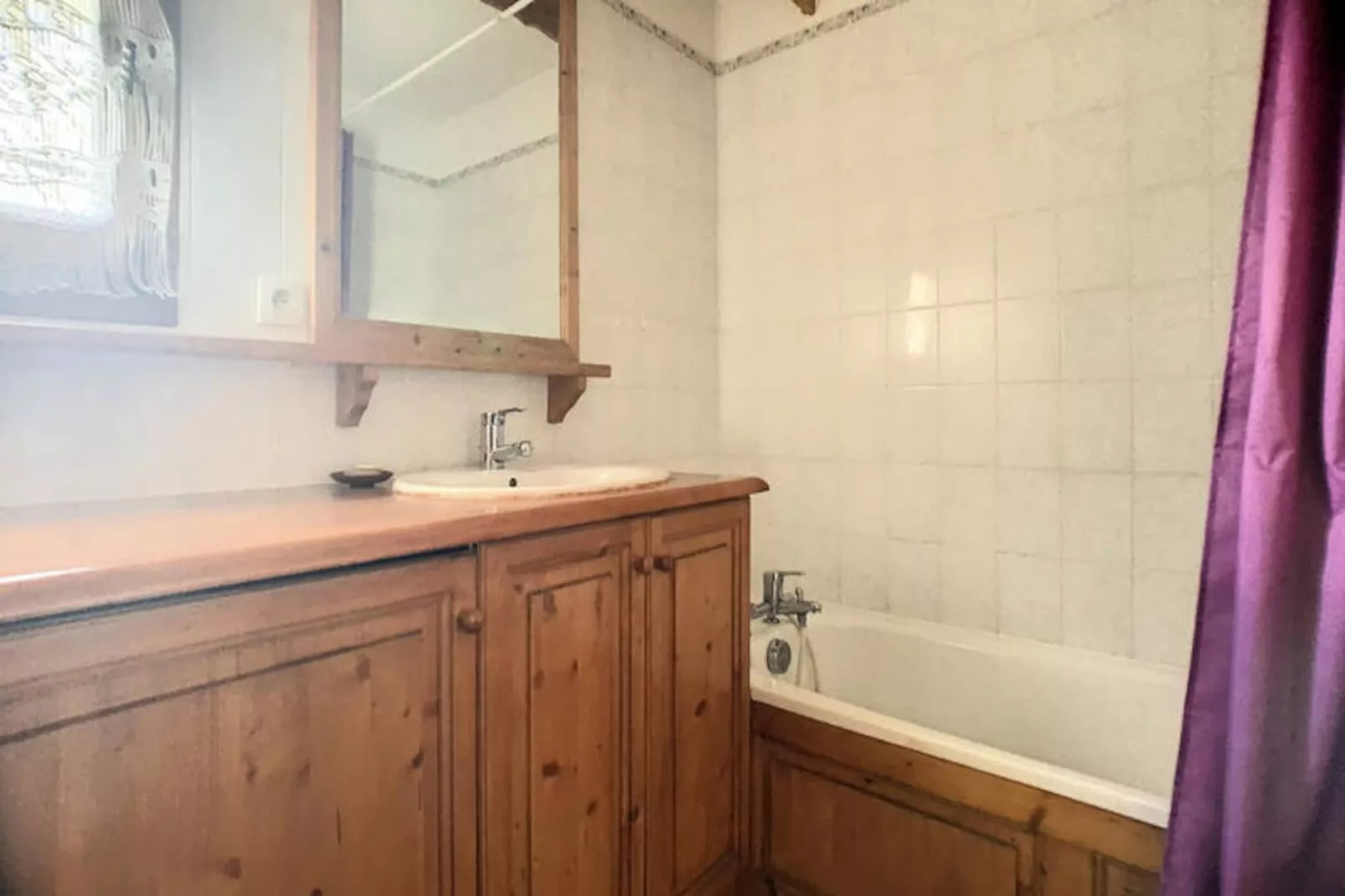 Appartements à Les Carroz-d'Arâches-Image-tags.