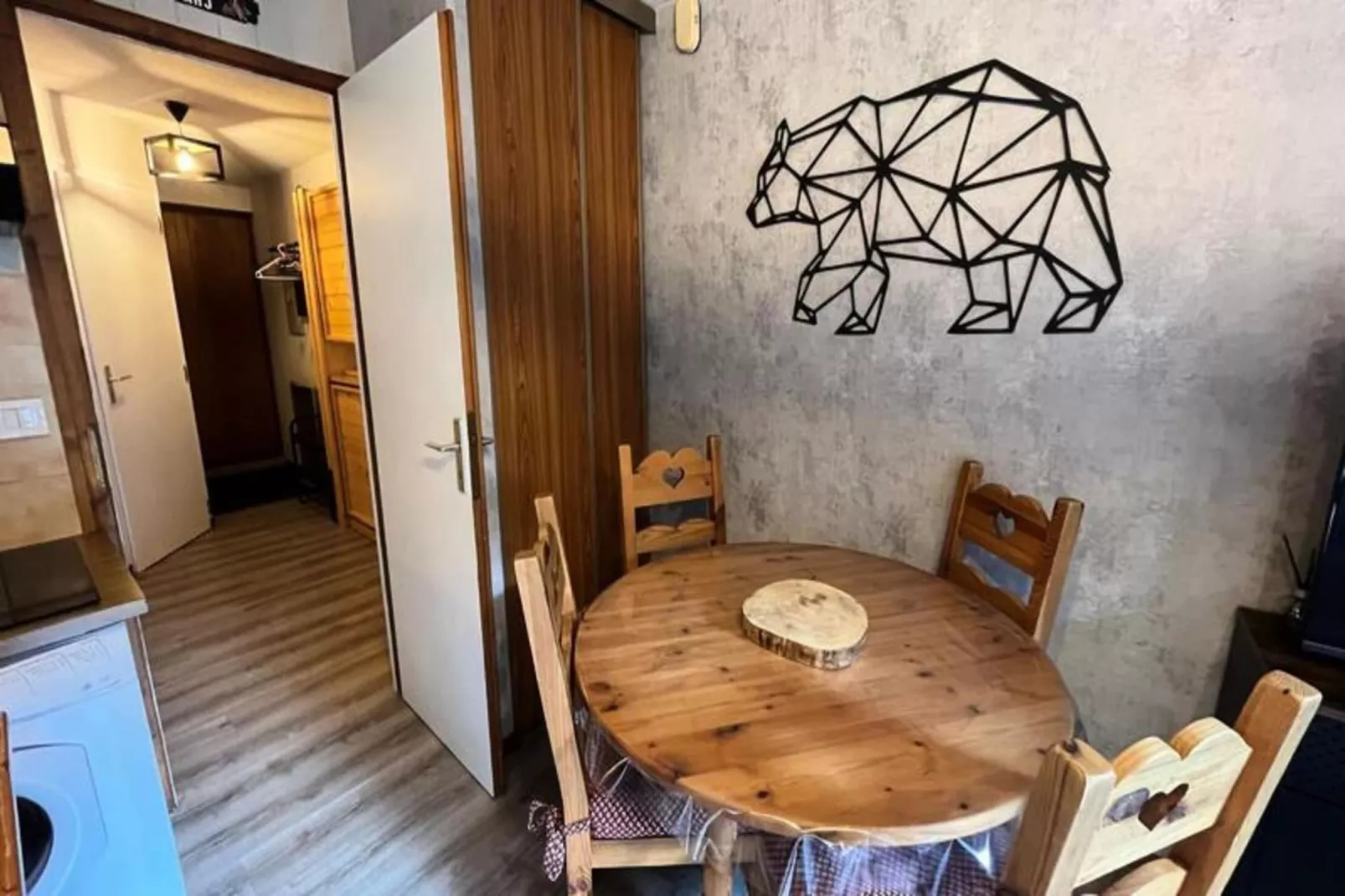 Résidence Les Perthuis-Eetkamer