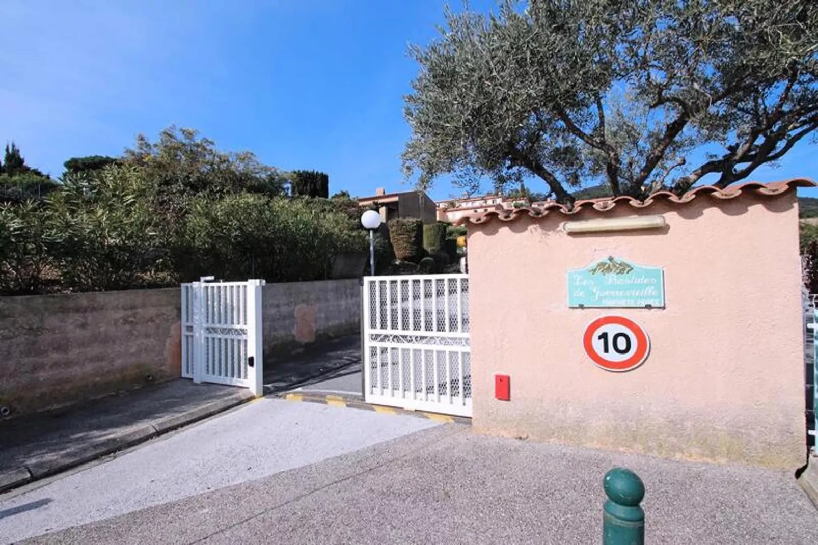 Résidence Bastides De Guerrevieille-Hal-ontvangst