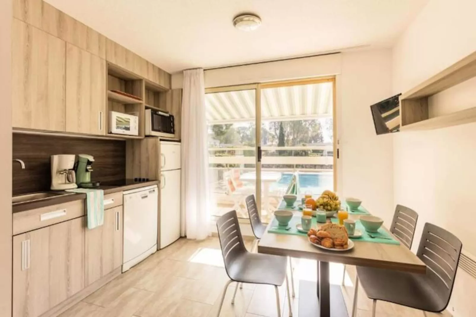 Résidence Pierre & Vacances La Corniche d'Or-Image-tags.