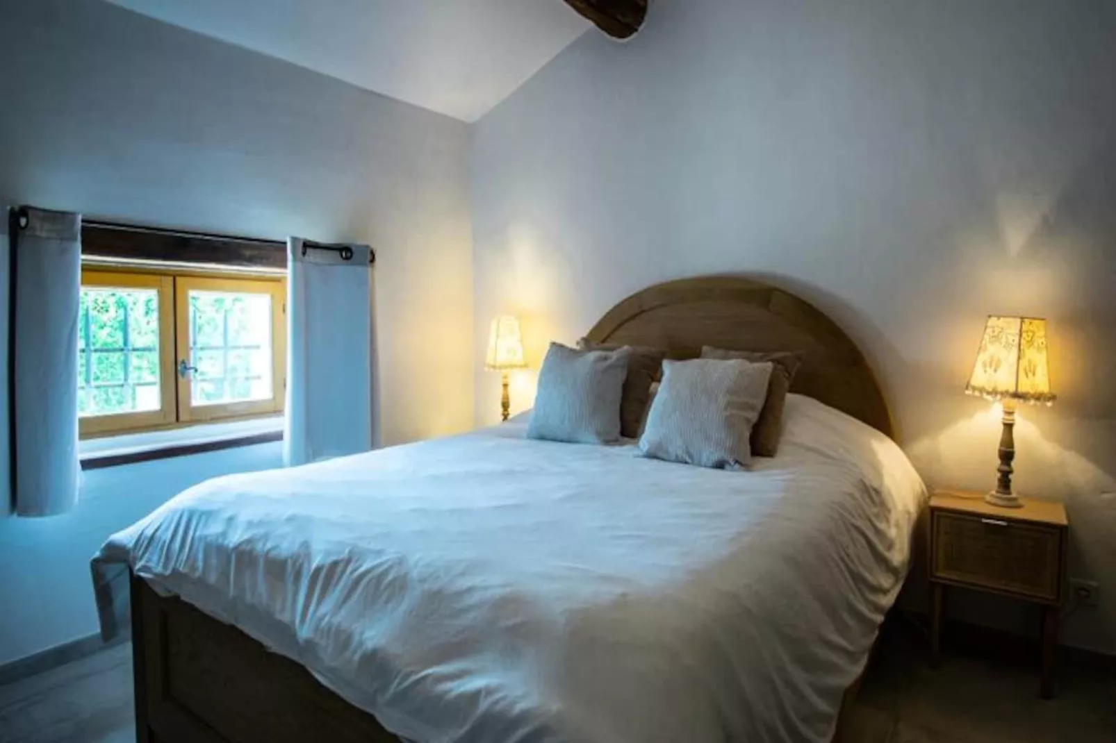 Mas Sylvie - Isle-sur-la-sorgue-Image-tags.