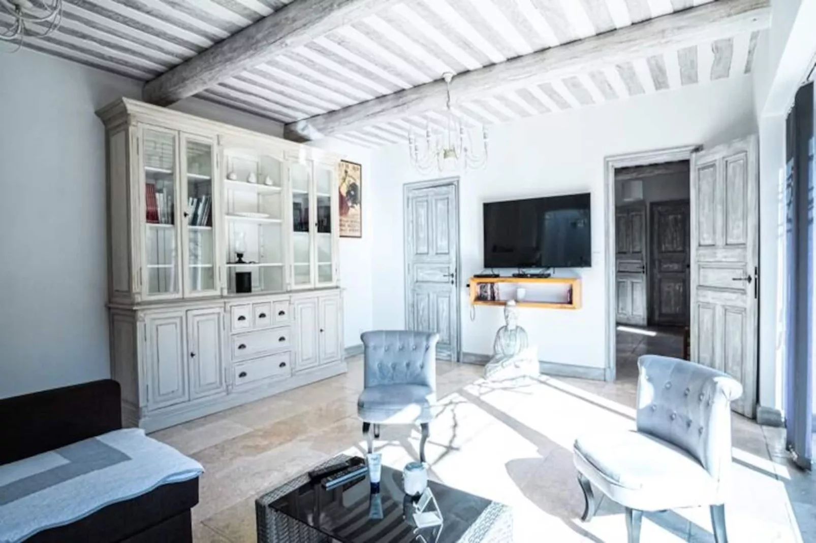 G&icirc;te Tout Confort - Jardin Et Piscine Chauff&eacute;e-Image-tags.