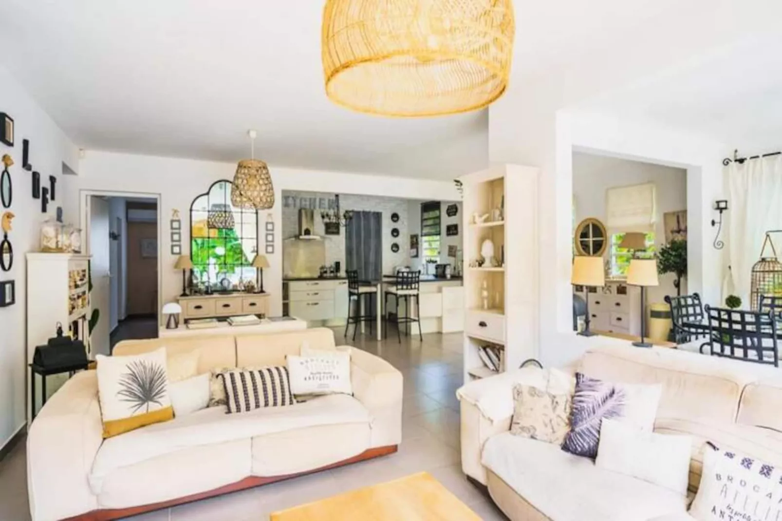 Villa Cava-Image-tags.