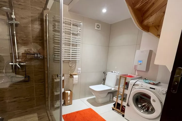 Dom wakacyjny w Krzyni dla max 7 osób-Badkamer