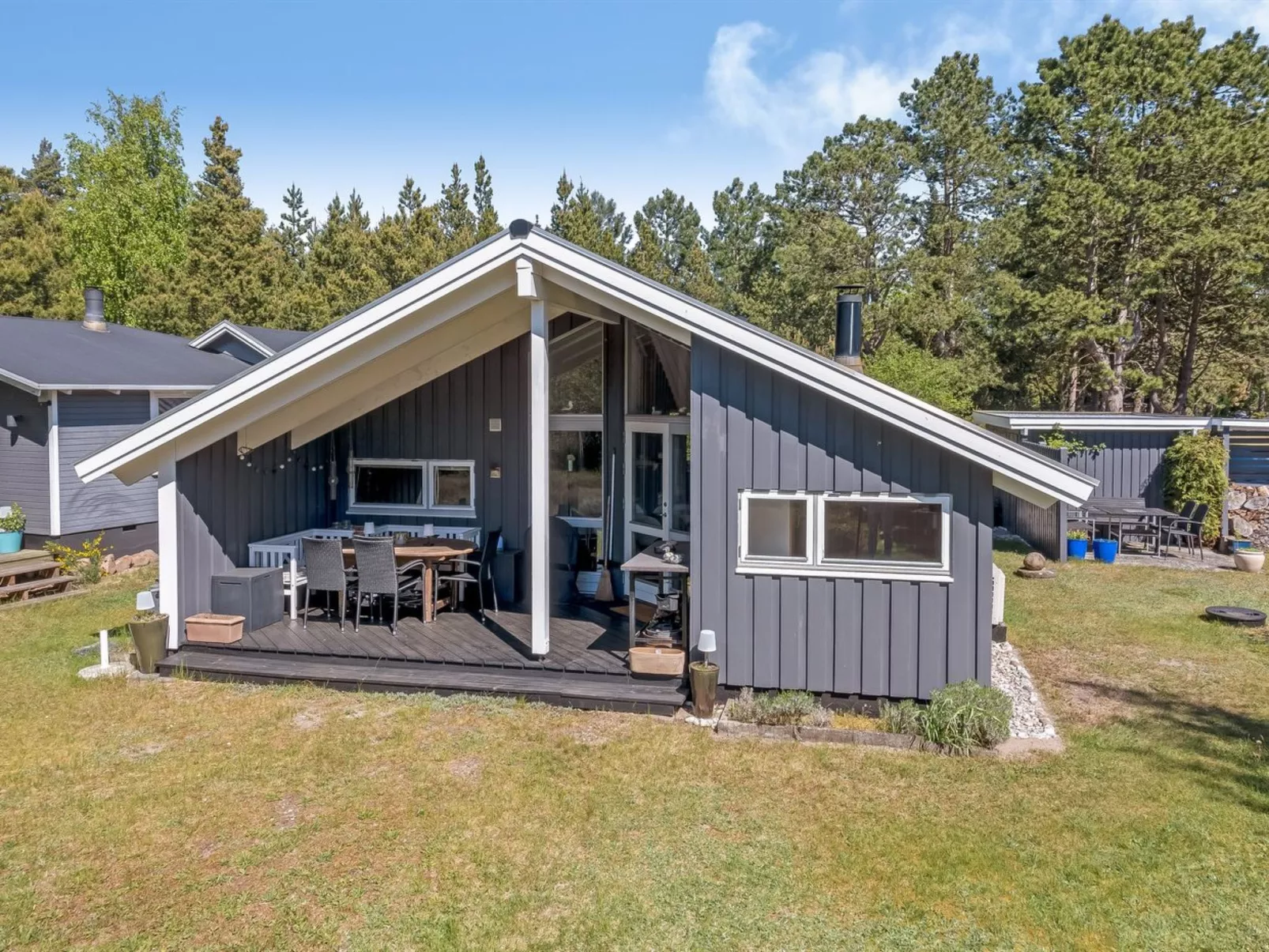 "Elba" - 275m to the fjord-Buiten