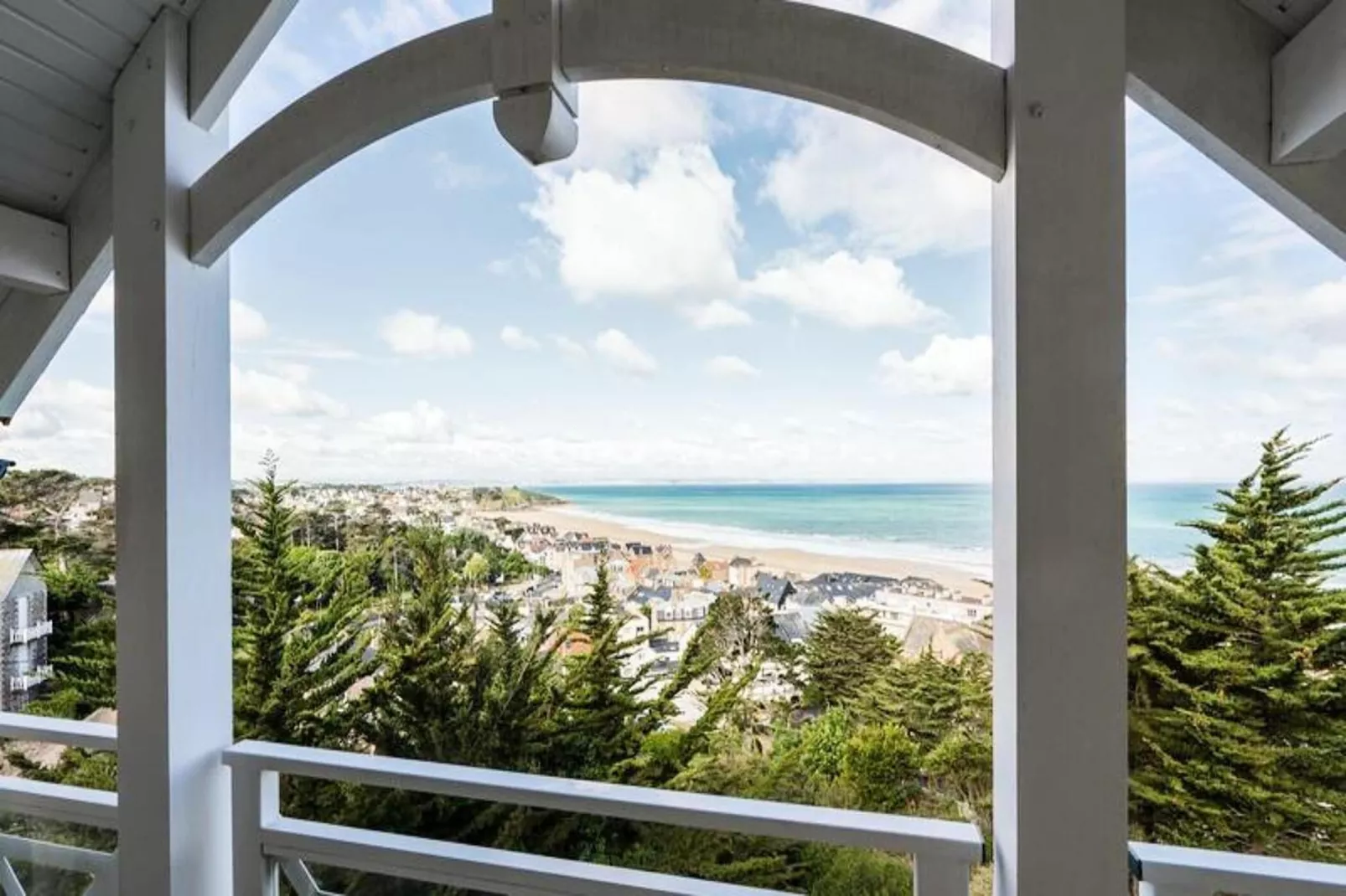 Résidence Les Villas du Spa****-Overloop