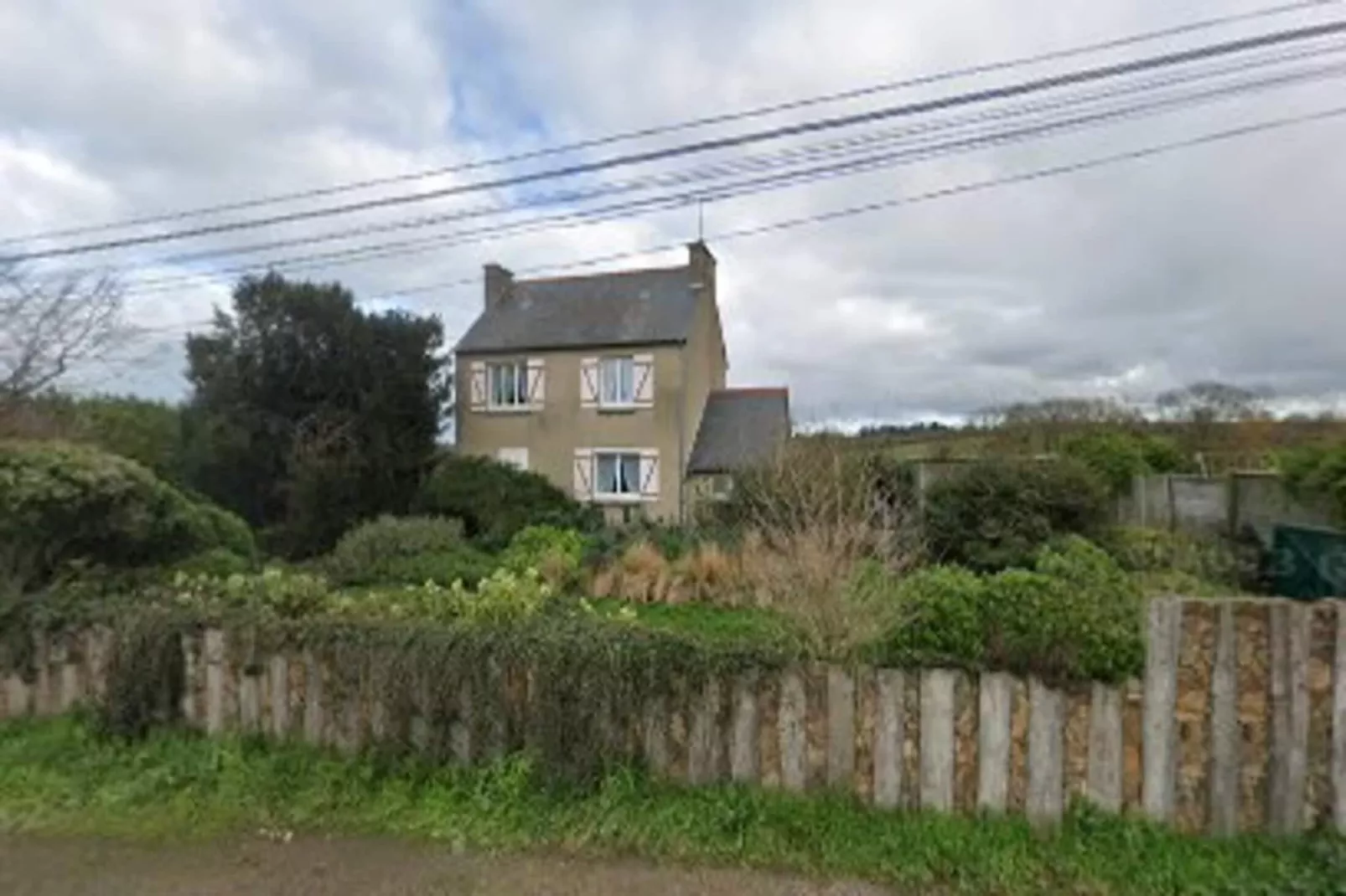 Résidence Maitre De Port-Buitenkant zomer