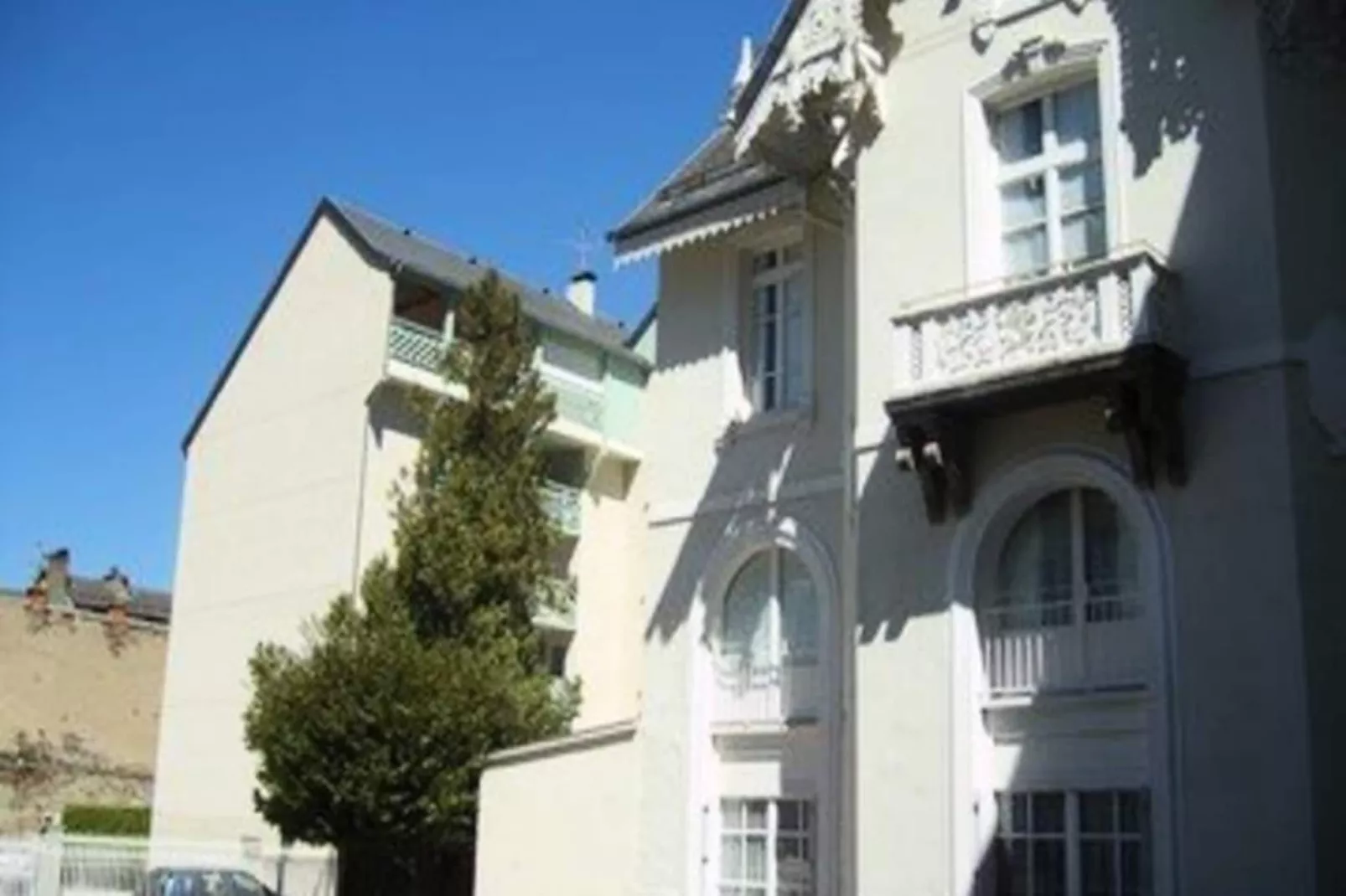 Résidence Sacaron 1-Image-tags.