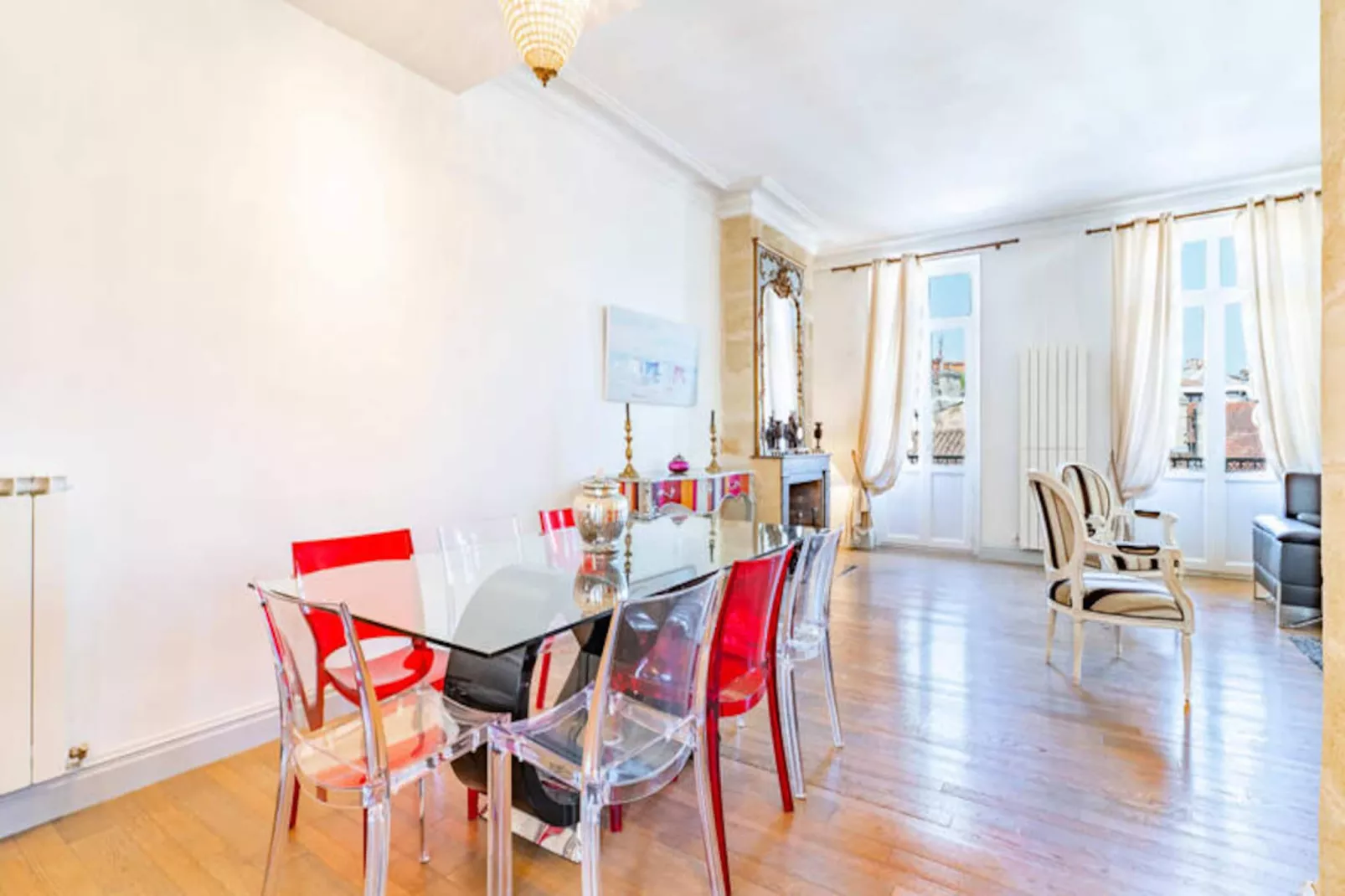 Magnifique Appartement De 160m&sup2; De 3 Chambres Quartier Saint-michel-Image-tags.