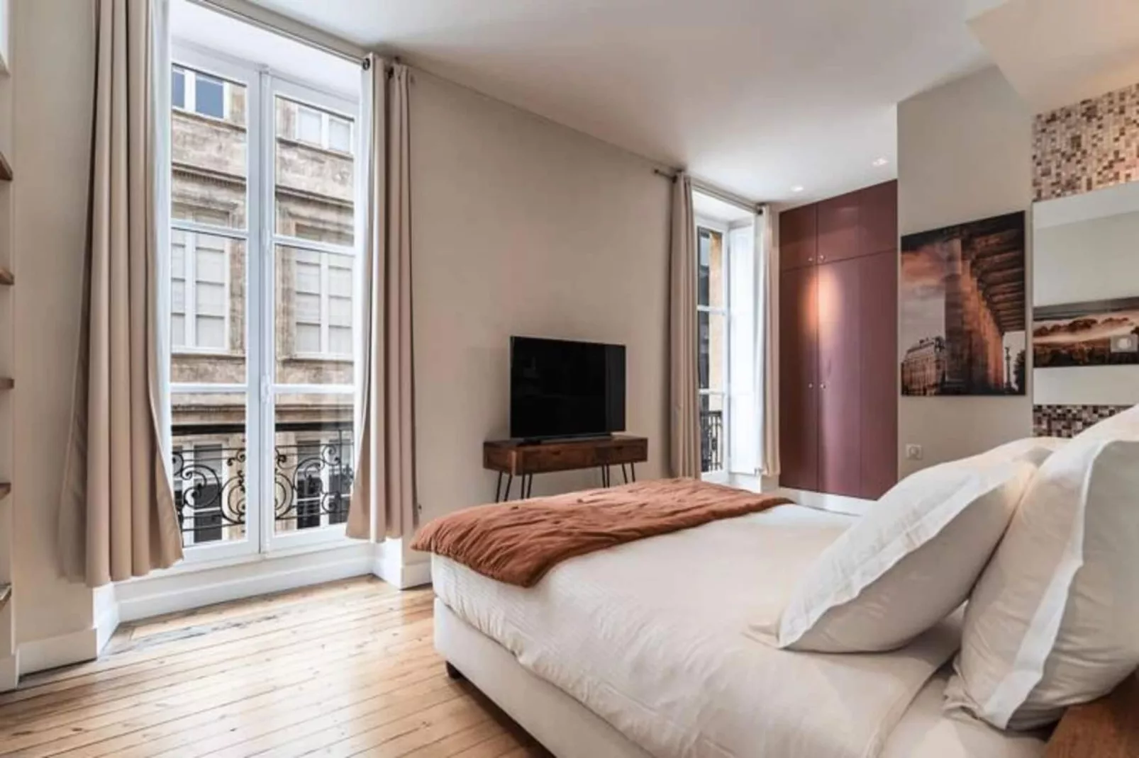 Appartement Prestations Haut Standing Avec Vue Sur La Place De La Bourse-Slaapkamer