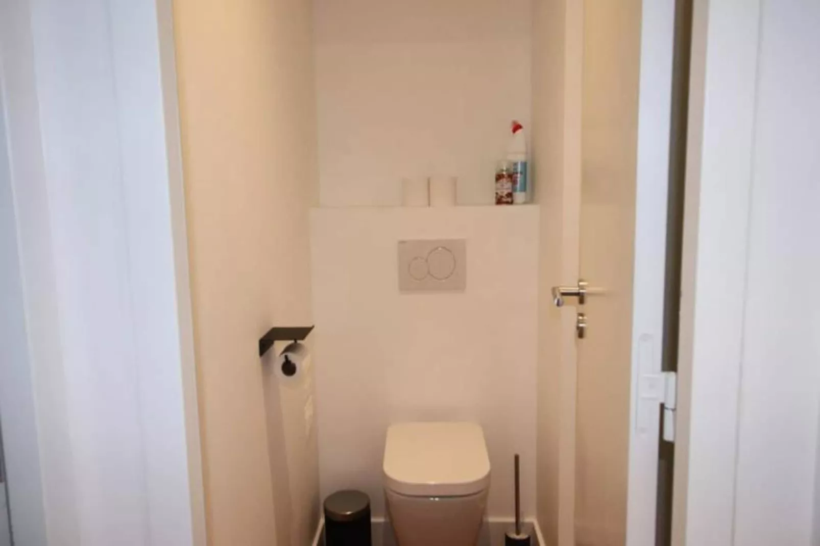 Charmant Et Rayonnant Appartement De 55 M&sup2; Situ&eacute; Dans Le Coeur De Bordeaux-Overloop