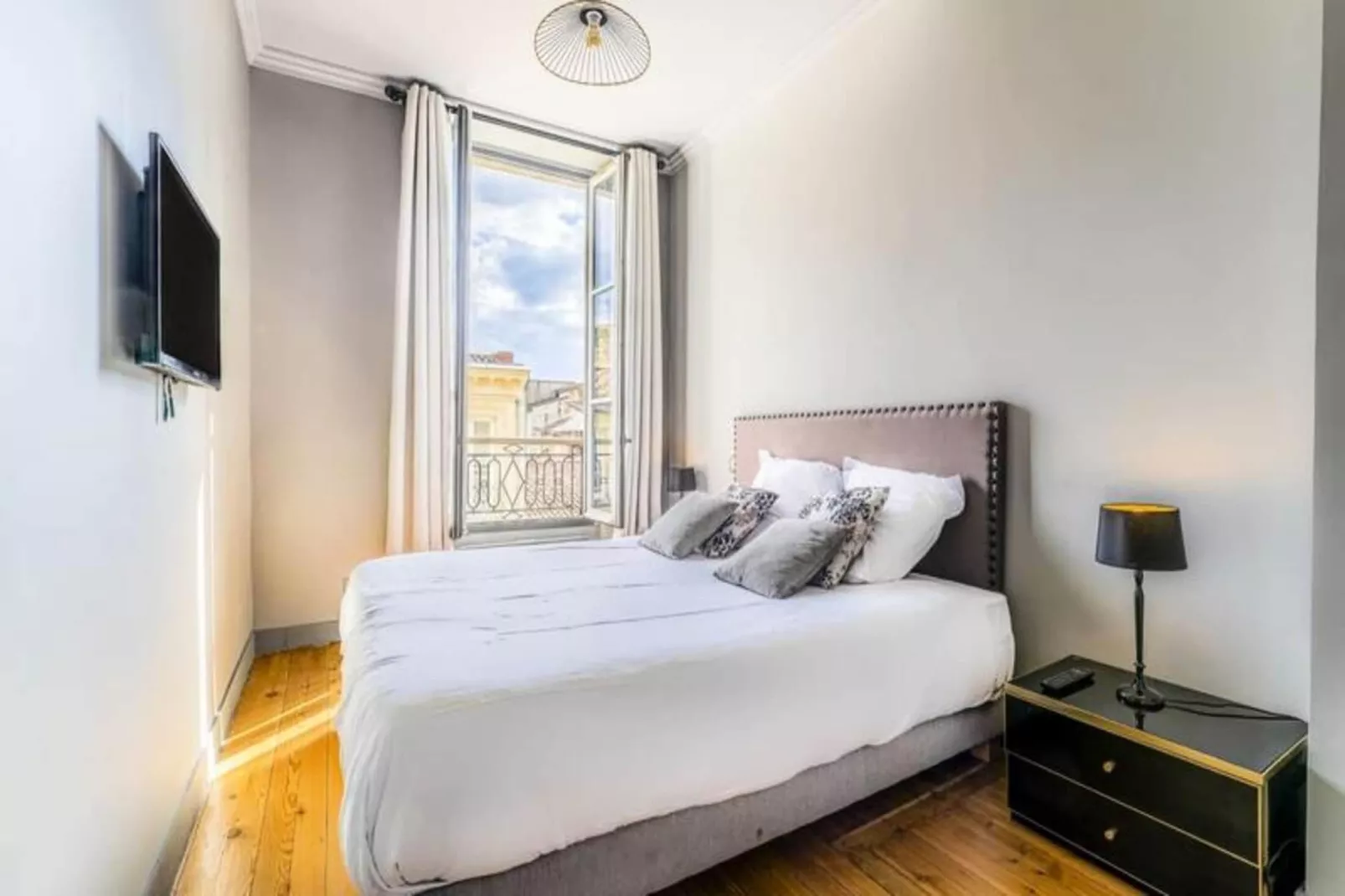 Superbe Appartement Pour 5 Personnes Id&eacute;alement Situ&eacute; Place Gambetta-Buitenkant zomer