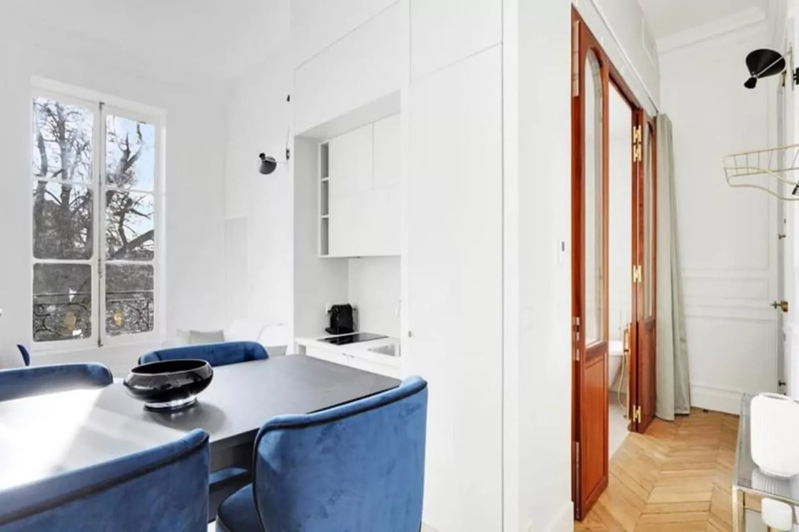 Maison Labruy&egrave;re - Suite Terrasse-Eetkamer