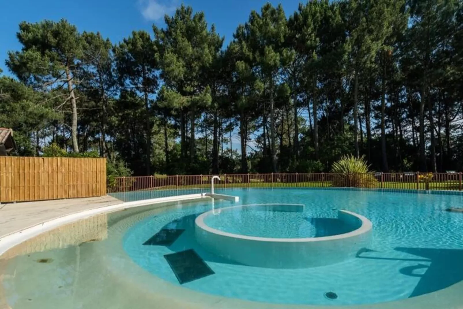 Les Maisons de Lacanau les Pins - maeva Home-Overloop