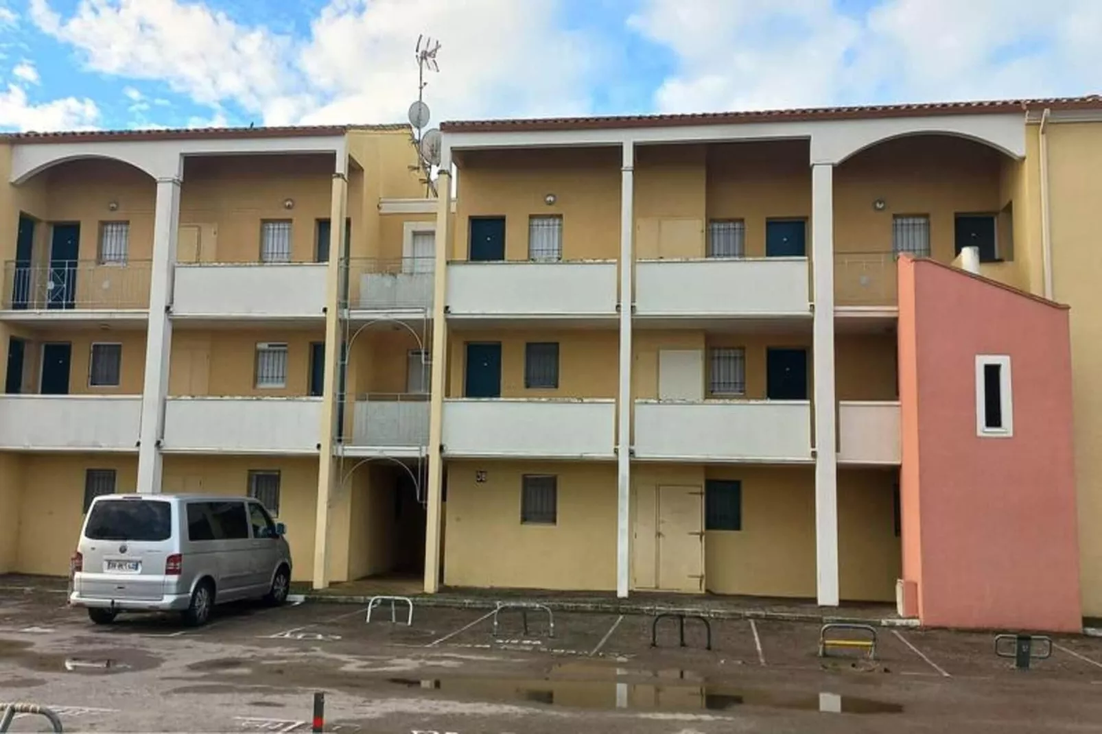 Résidence Villageoises I-Buitenkant zomer